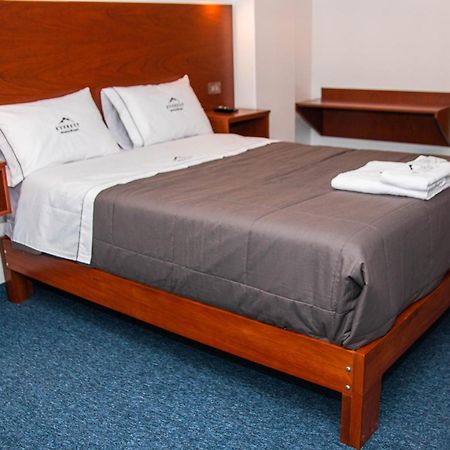 Hotel Turistico Everest Huaraz  Exteriér fotografie