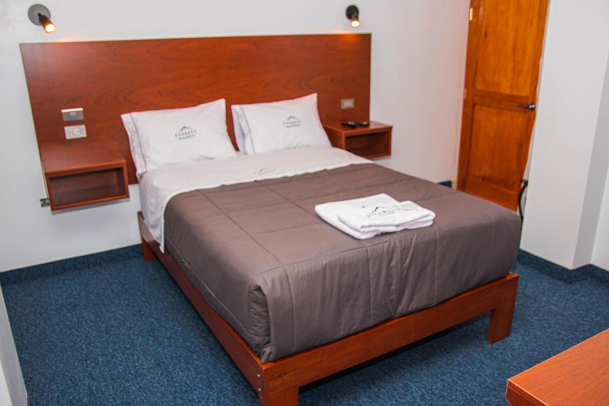 Hotel Turistico Everest Huaraz  Exteriér fotografie